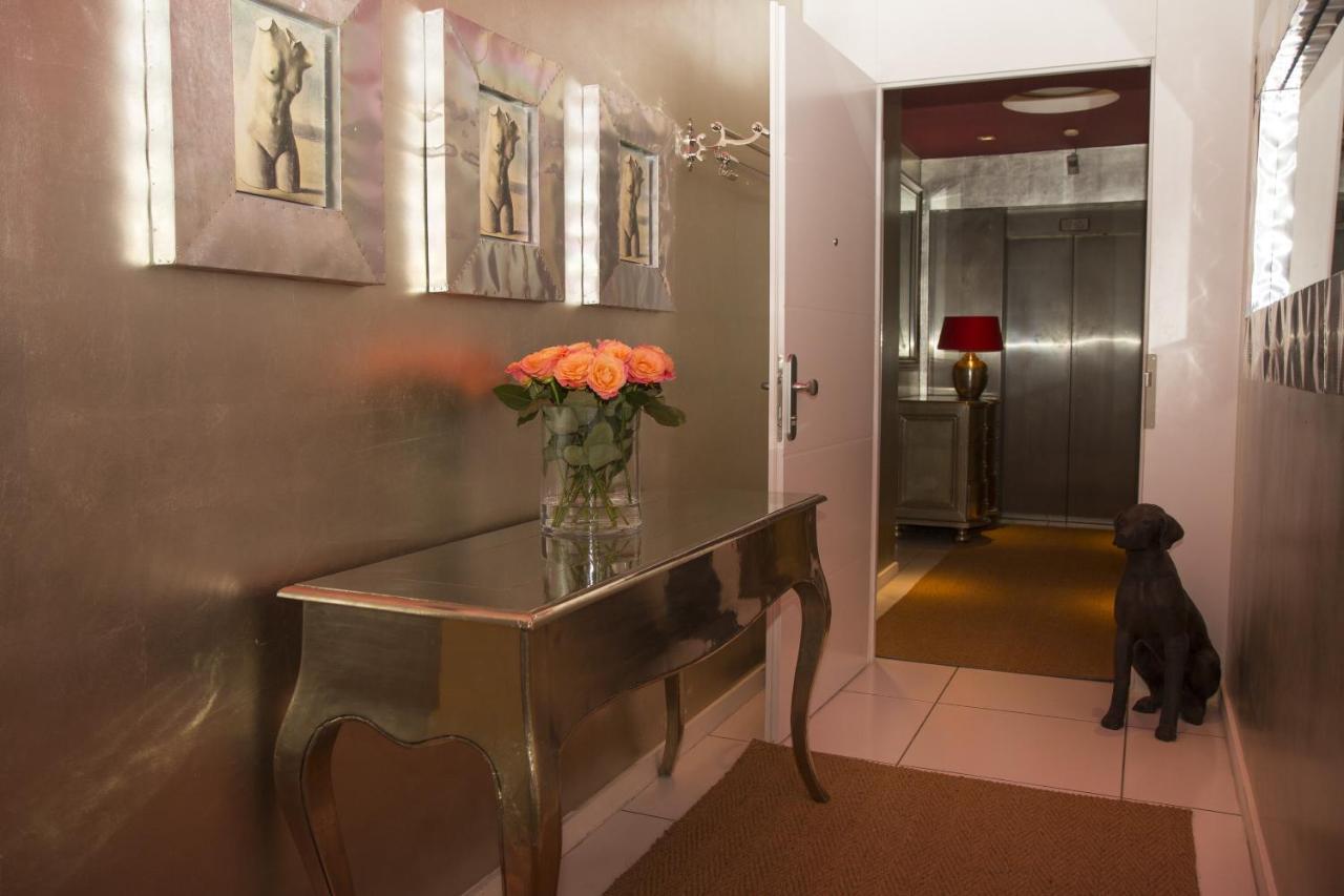 Pavi Apts Ljubljana - Private Rooftop Swimming Pool ภายนอก รูปภาพ