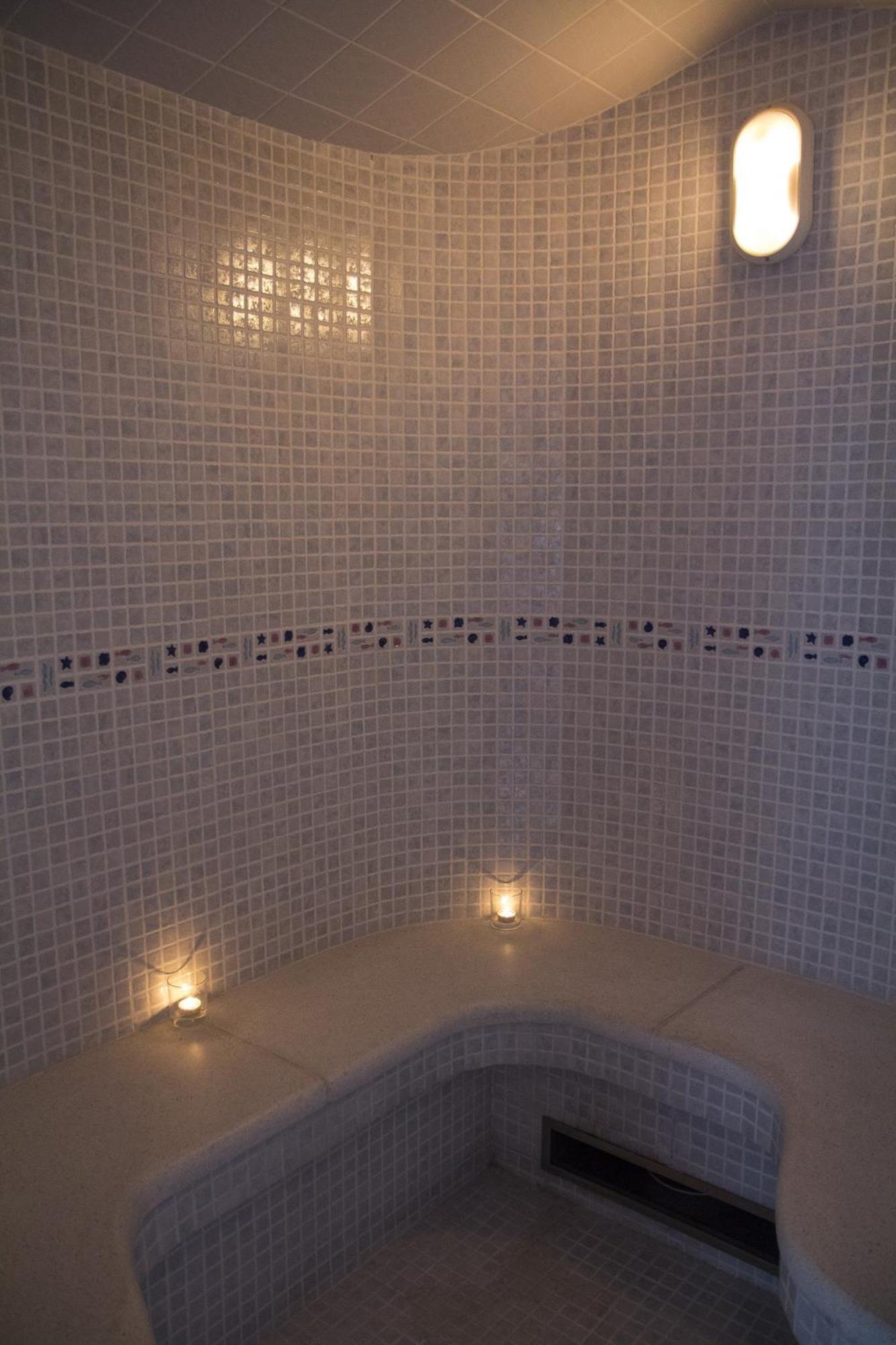 Pavi Apts Ljubljana - Private Rooftop Swimming Pool ห้อง รูปภาพ