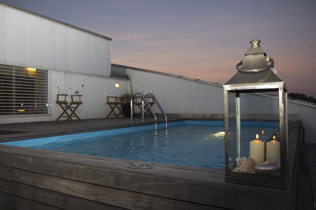 Pavi Apts Ljubljana - Private Rooftop Swimming Pool ห้อง รูปภาพ
