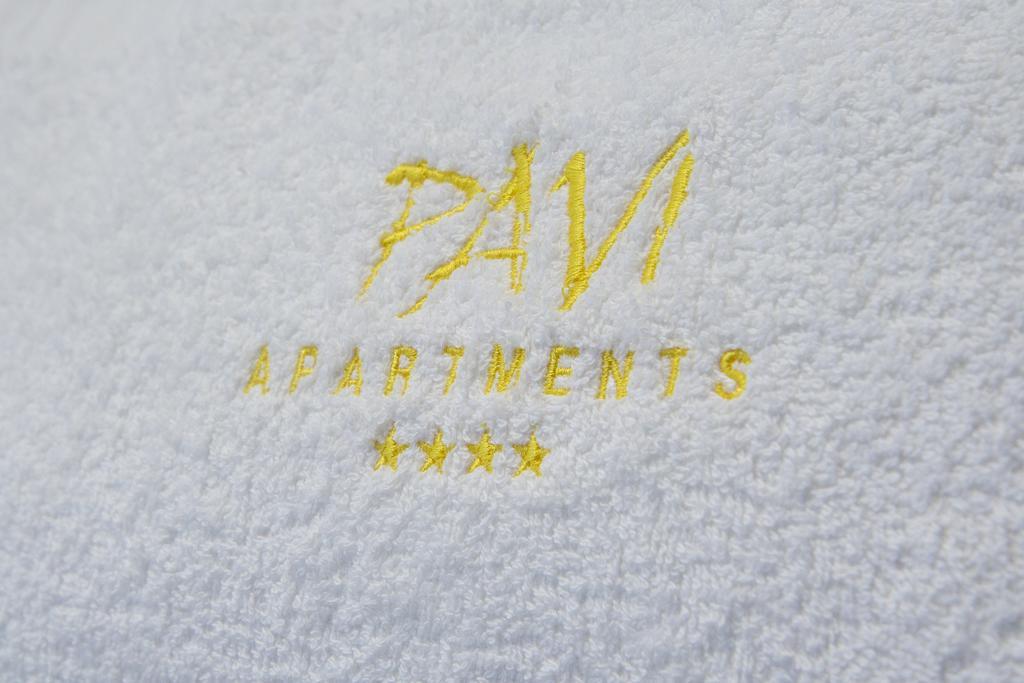 Pavi Apts Ljubljana - Private Rooftop Swimming Pool ห้อง รูปภาพ